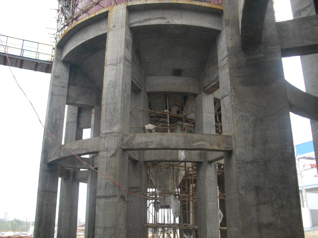 柳州化工廠(34) - 廣西三象建筑安裝工程有限公司 www.gdgm18.cn